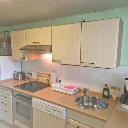 Schwerin-zippendorf Mit Sauna Und Strandnaehe, 4 Km Bis Zur Appartement Ostorfer Hals