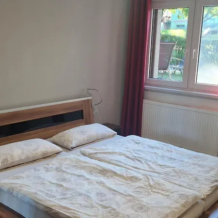 Schwerin-zippendorf Mit Sauna Und Strandnaehe, 4 Km Bis Zur Appartement *